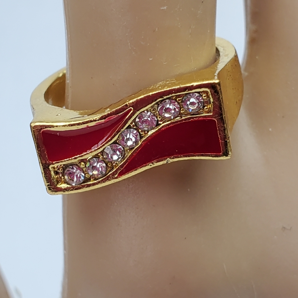 Gold red enamel cubic zirconia cocktail ring size 8 wave  *